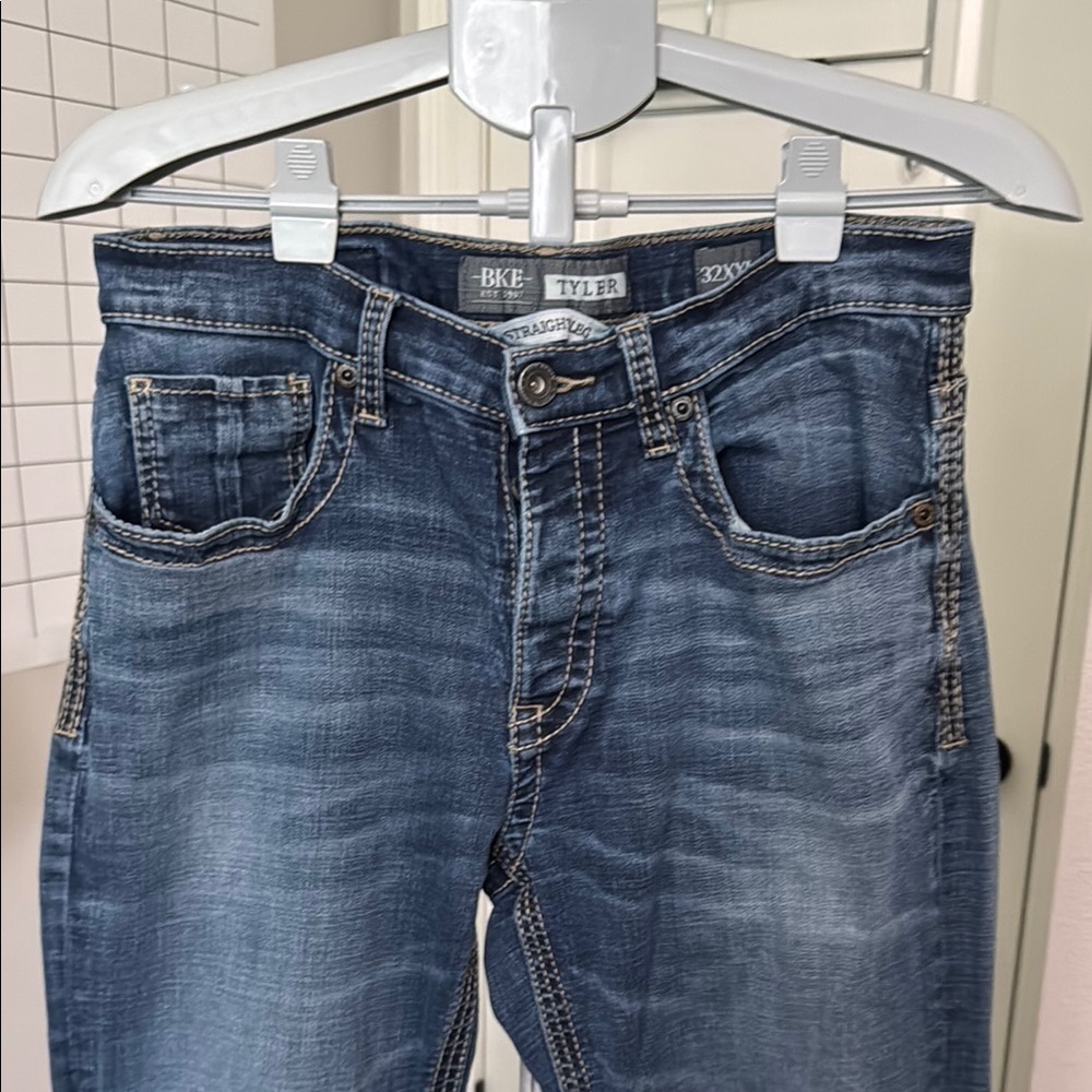 BKE straight Blue Jeans with Natural Fading